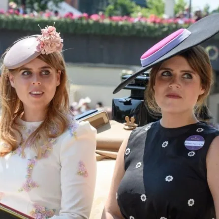 شاهدوا : أجمل قبعات سباق اسكوت2017 