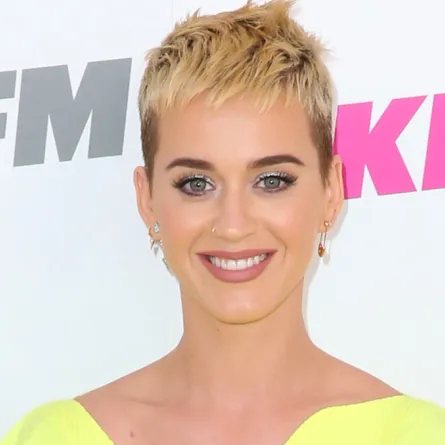 تعرّفوا على النجوم أصحاب أعلى نسبة متابعة في العالم على تويتر