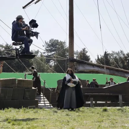 كاتب أوركيديا يتابع هجومه على صناع العمل .. إنه دعابة!