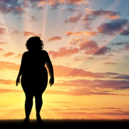 بعد شهرين من وجودها في أبوظبي... ما هي تطورات أسمن امرأة في العالم؟