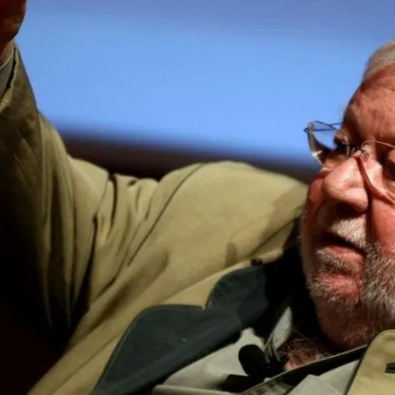 وفاة الممثل الكوميدي الإيطالي باولو فيلادجو