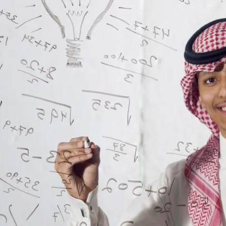 بسبب رسوم المرافقين شركات تخصم بدلات من الموظفين