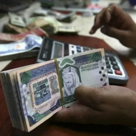 الجوازات السعودية: لا استثناء لأي مقيم من رسوم المرافقين