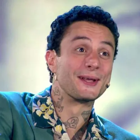 بالصور: أحمد الفيشاوي يتعرّض للهجوم بسبب هذا "التاتو"