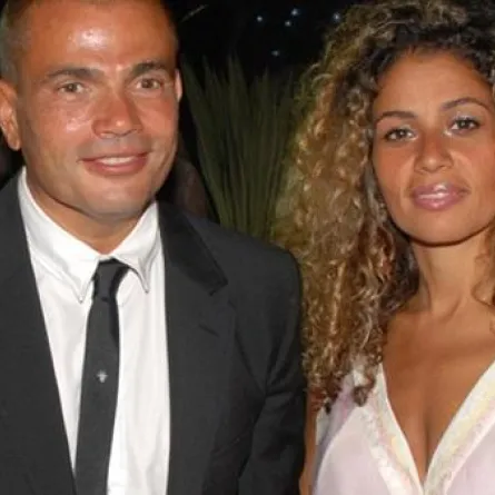 زوجة عمرو دياب تؤكد طلاقهما بهذه الصور