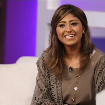 شجون الهاجري بطلة كليب المطرب الكويتي "كنغ داف"