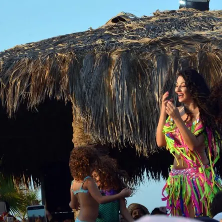 صافيناز تتعلم من أخطاء دينا.. ماذا فعلت؟