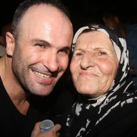 الموت يخطف والدة الفنان أيمن زبيب