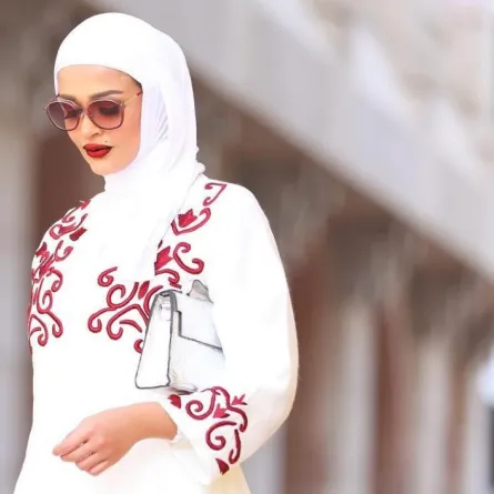 قفاطين وعبايات على طريقة مرمر