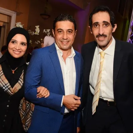 ظهور نادر لحنان ترك مع زوجها في حفل خطوبة ابنة مجدي الجلاد