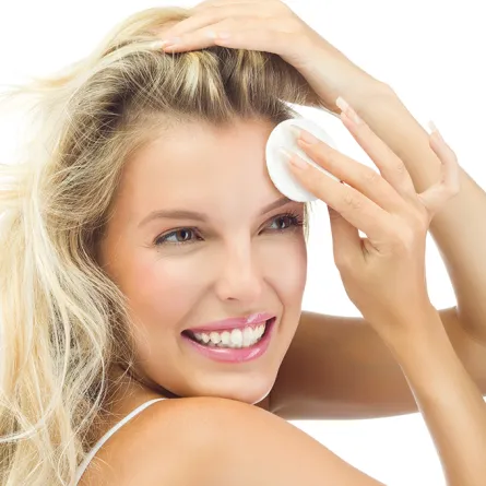 إزالة مكياج الوجه بـ خلطات منزلية