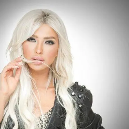 وفاة شقيق الفنانة نايا تاركاً رسالة تكشف سر موته وأحزانه