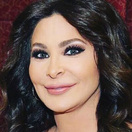 هل "عكس اللي شايفينها" هو النجاح الأهم والأكبر في مسيرة إليسا؟