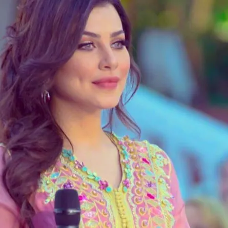 ابتسام تسكت تبارك لحنان الخضر أغنيتها الجديدة