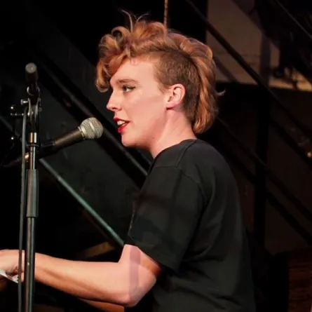 وفاة النجمة باربرا ويلدنز على المسرح أمام الجمهور