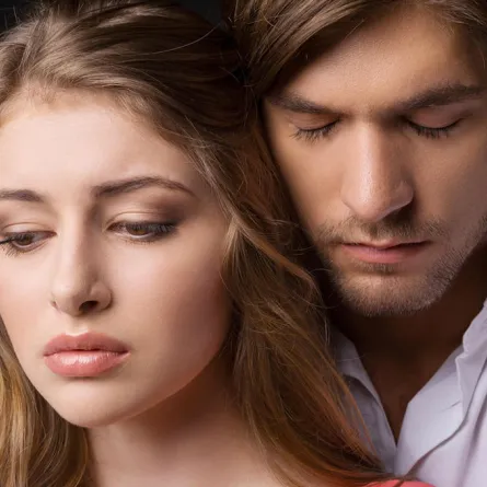 قررنا الانتحار؛ لأن أبي يرفض زواجنا!