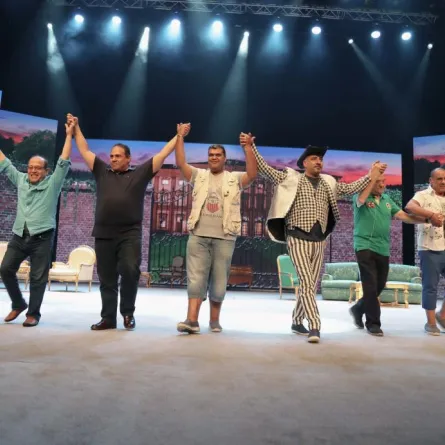 بعد تعرّضه لمشكلة مادية مع المتعهد هيئة الترفيه تنقذ الموقف إلغاء عرض مسرحية محمد سعد في المدن السعودية