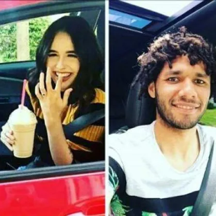 بالصور.. مجنونة لاعب "أرسنال" تعلن زواجها منه على "تويتر"