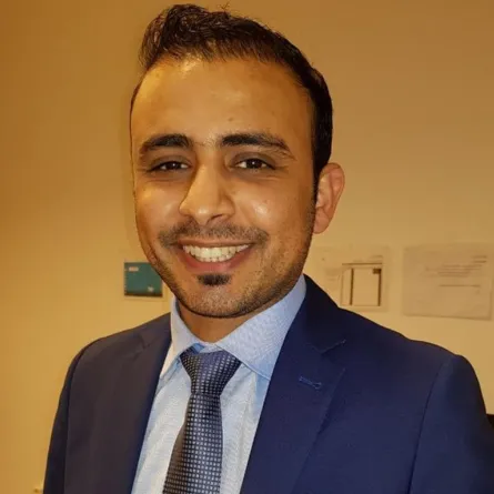 زياد الحربي: يتفوق على الألمان ويتولى منصب رئيس الأطباء الاستشاريين