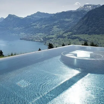 اجمل مسابح العالم لشهر العسل