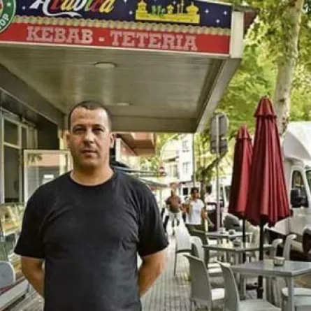 جزائري يتحول الى "بطل" في إسبانيا.. ماذا فعل؟