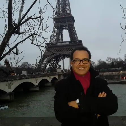 هذا ما قاله البشير عبدو لابنه الفنان سعد لمجرد