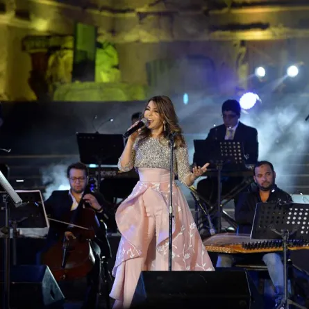 سميرة سعيد تعتذر من فيروز في "مهرجانات بعلبك" وهذا ما فعلته بعد غياب 20 عاماً