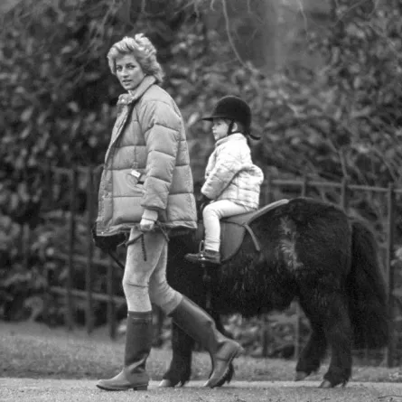 الأميرة ديانا في لقطات نادرة.. ثلاثة عقود من الحب والدمار والغموض