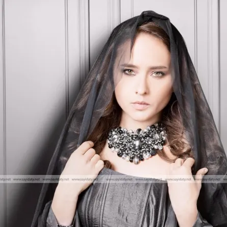 بالفيديو:بعد هيفاء وهبي اليوتيوب يحفظ أشهر مقاطع بكاء النجوم على الهواء