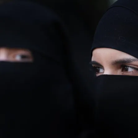 سعوديتان تحصدان جائزة "نوبل جونيور" في إيرلندا