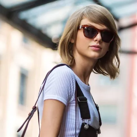 تايلور سويفت تحذف محتوى صفحاتها على السوشال ميديا.. ما السبب؟