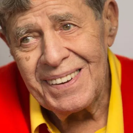 وفاة النجم جيري لويس عن 91 عاماً