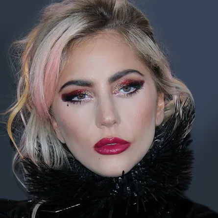 صور من مصيف Lady Gaga المنعزل