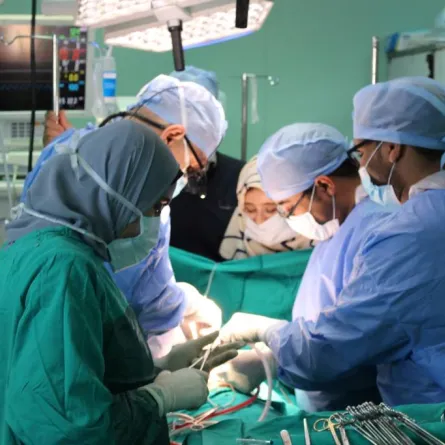 مدينة الملك عبد الله الطبية تنقذ حياة حاج إيراني
