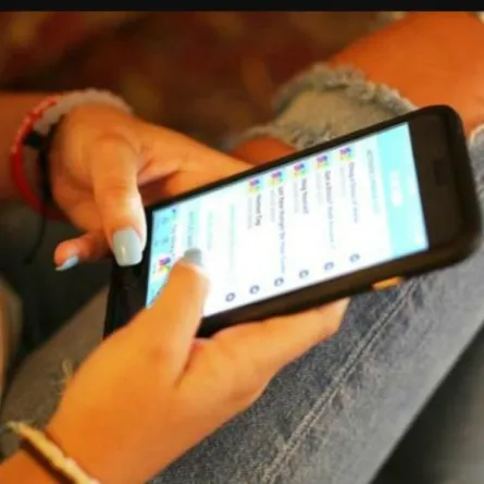 تطبيق إلكتروني يساعد في علاج المصابين بـ«ارتجاج» المخ