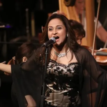 بالتفاصيل: إصابة المطربة المصرية داليا فاروق بجلطة في الرئة