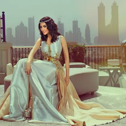 ميساء المغربي تعرض عبايات العيد من سلمى بن عمر