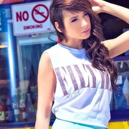 طليق ساندي يكذبها ويؤكد امتلاكه حقوق كل أغنياتها وأفلامها