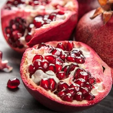 أغذية  لـ طرد السموم والمشاكل الجلدية