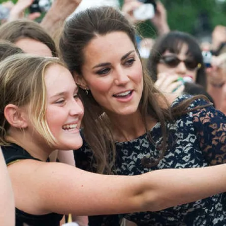 كيت ميدلتون ترفض التوقيع على أي أتوغراف.. ما السبب؟؟