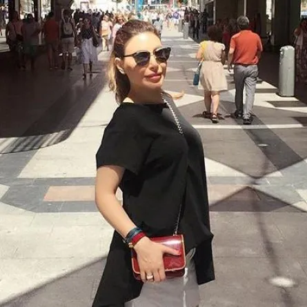 يارا تنشر بالفيديو والصور كواليس جديدها "معذبني الهوى"‎