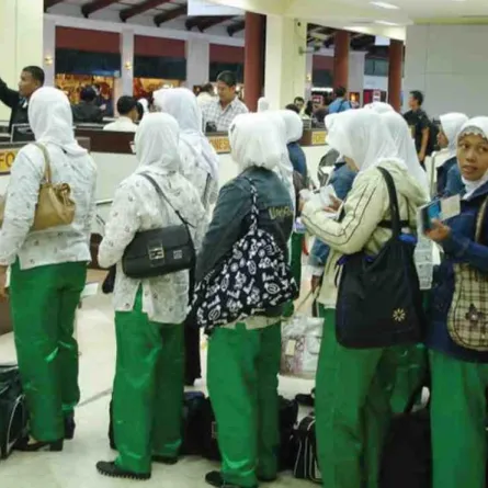 العمل تنفذ حملة توعوية حول حقوق وواجبات العمالة المنزلية