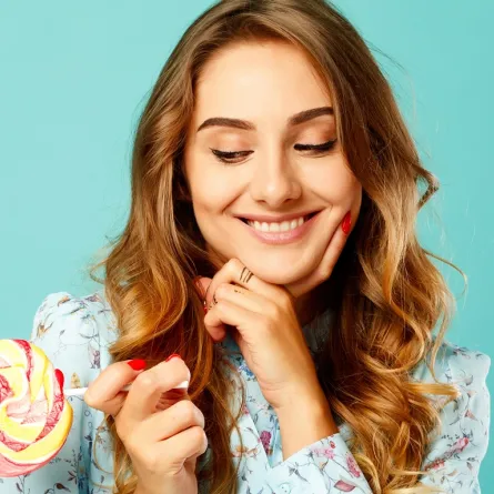 5 عناصر غذائية تدمّر الصحة الجلدية...تجنبيها