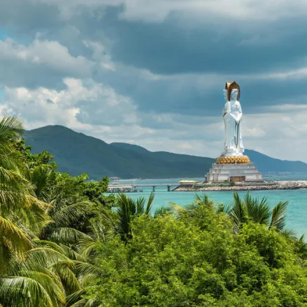 4 نشاطات في "هينان" مقصد الأثرياء الروس