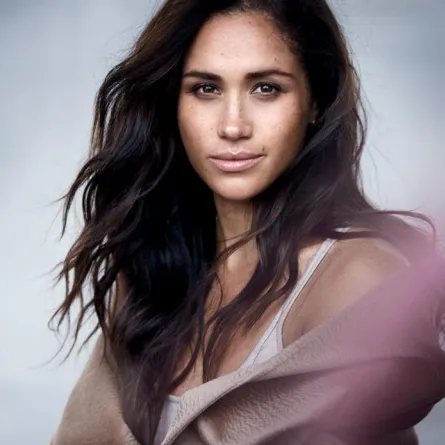 ميغان ماركل تتحدث للمرة الأولى عن علاقتها بالأمير هاري