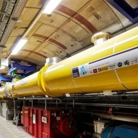 تدشين أكبر جهاز ليزر بالأشعة السينية على وجه الأرض