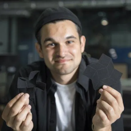 ملابس للأطفال تنمو مع أجسامهم!