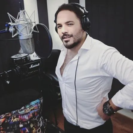 رامي عياش يستعد لطرح أغنية جديدة.. وصورة من داخل الإستديو