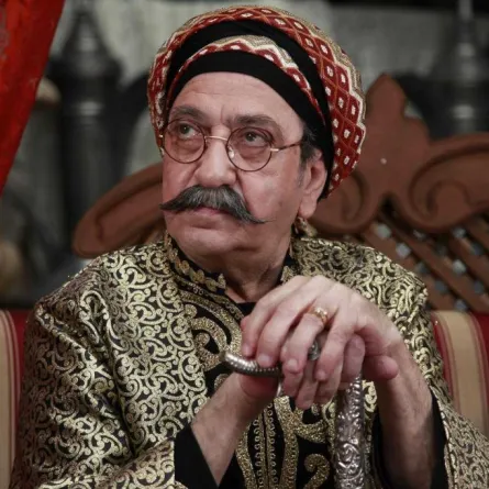 بعد الكثير من الشائعات.. دريد لحام بالعلامة الزرقاء رسمياً