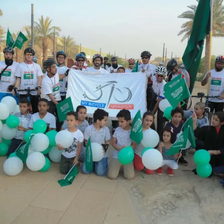 في اليوم الوطني السعودي87.. إطلاق مسيرة "سيدتي" بمشاركة فريق "دراجتي" السعودي